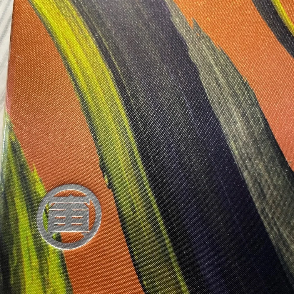 Moleskine Silk Year of Tiger Notebook, 8 lucky envelopes, Collectors Box. NWT - Picture 6 of 10